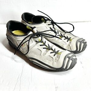 Vintage Ecco Men's Sneakers - Black on Light Gray - EUC - Size 44 or 10.5